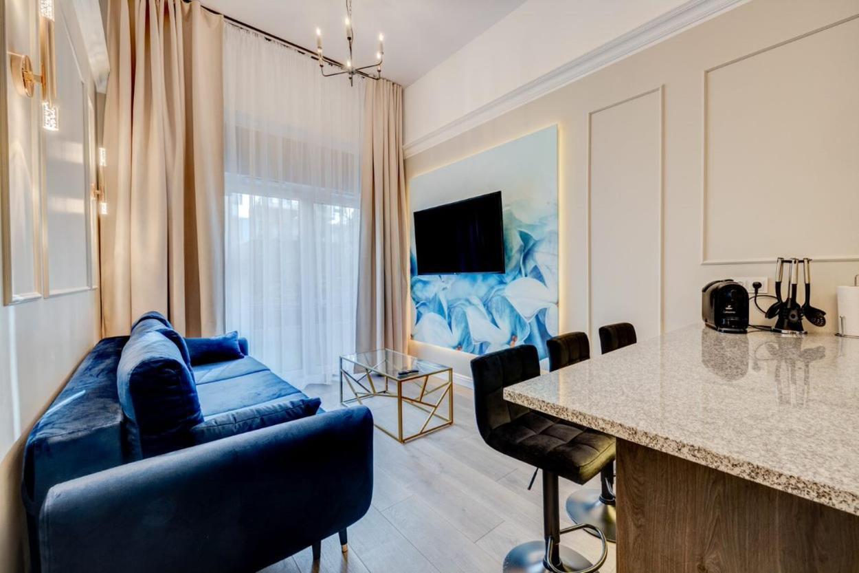 Royal Aparthotel - Centrum Шчечин Екстериор снимка